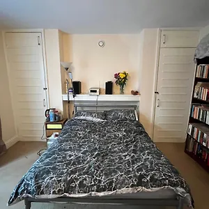Homestay With A View, London