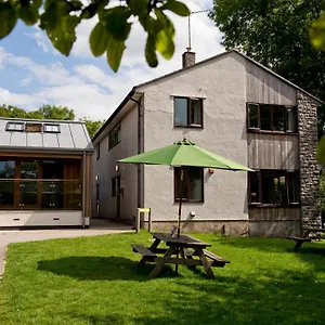 yha-malham.yorkshirehotels.net/